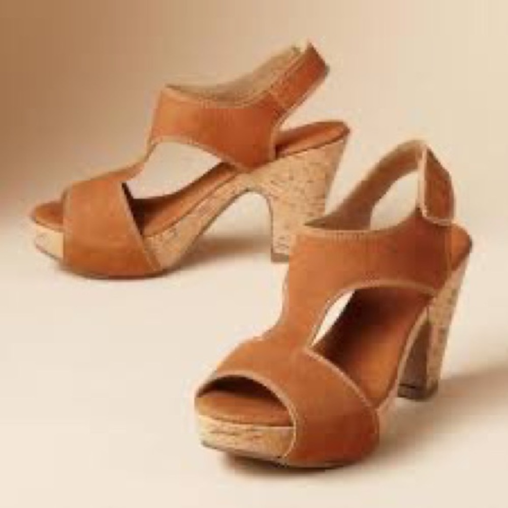 Sundance Cork Heal Leather Sandal.